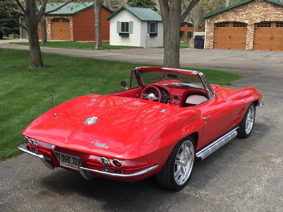1964 Chevrolet Corvette C2 - Image 19 of 31