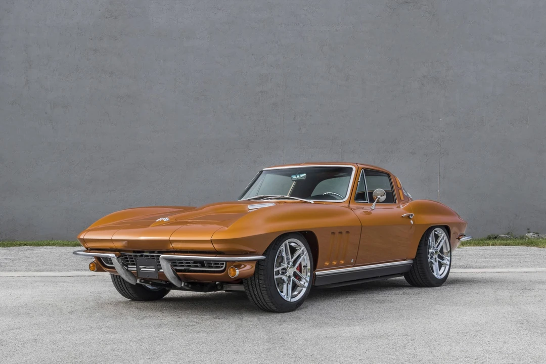 1965 Chevrolet Corvette C2 - Image 2 of 31