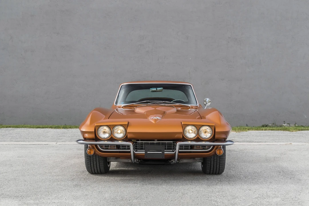 1965 Chevrolet Corvette C2 - Image 13 of 31