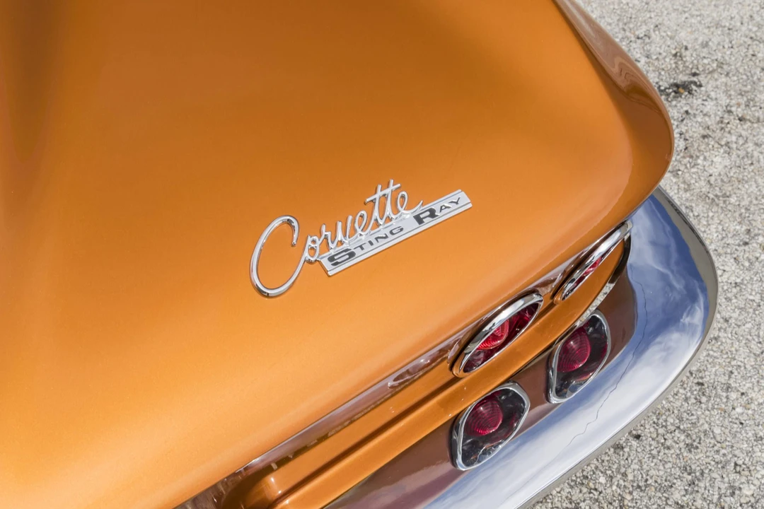 1965 Chevrolet Corvette C2 - Image 30 of 31