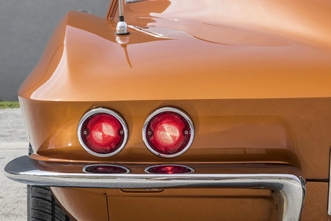 1965 Chevrolet Corvette C2 - Image 31 of 31