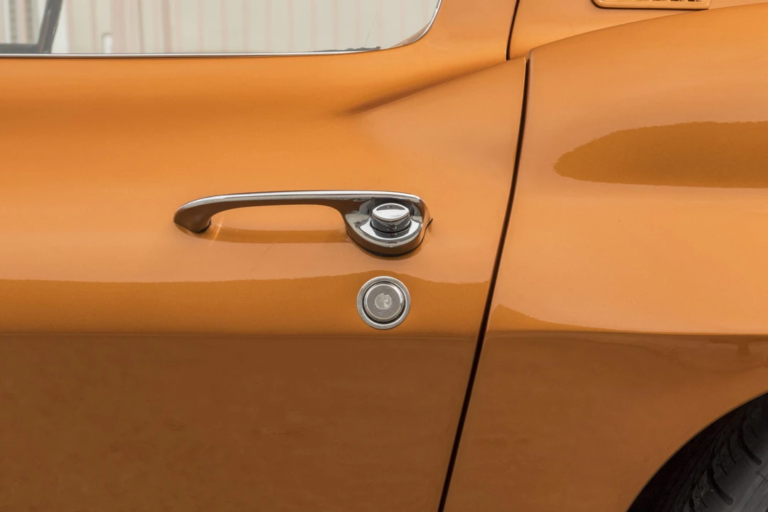 1965 Chevrolet Corvette C2 - Image 24 of 31
