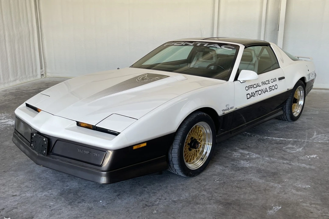 1983 Pontiac Firebird Trans Am 3rd Gen - Image 14 of 31