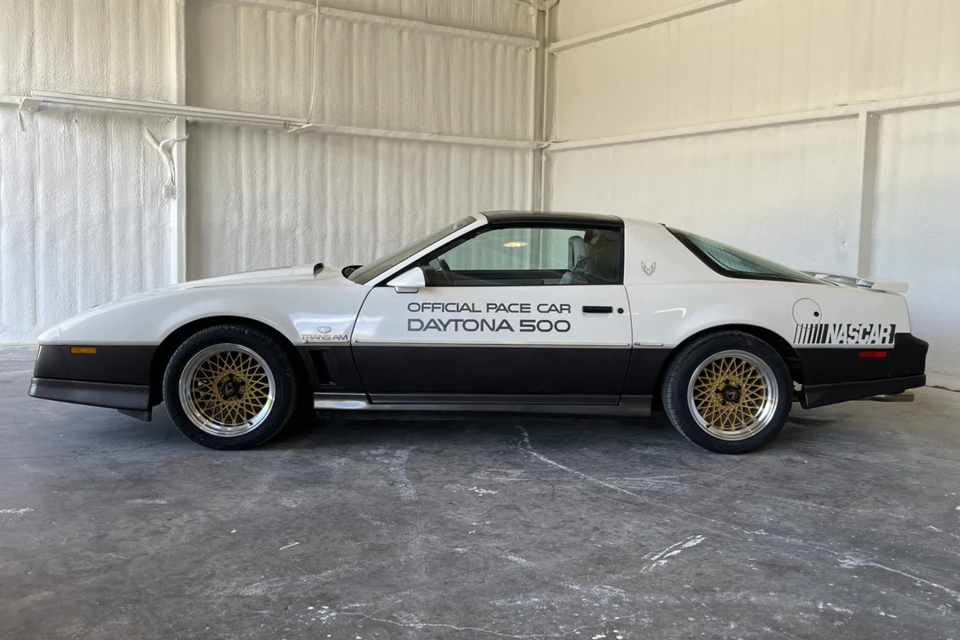 1983 Pontiac Firebird Trans Am 3rd Gen - Image 20 of 31