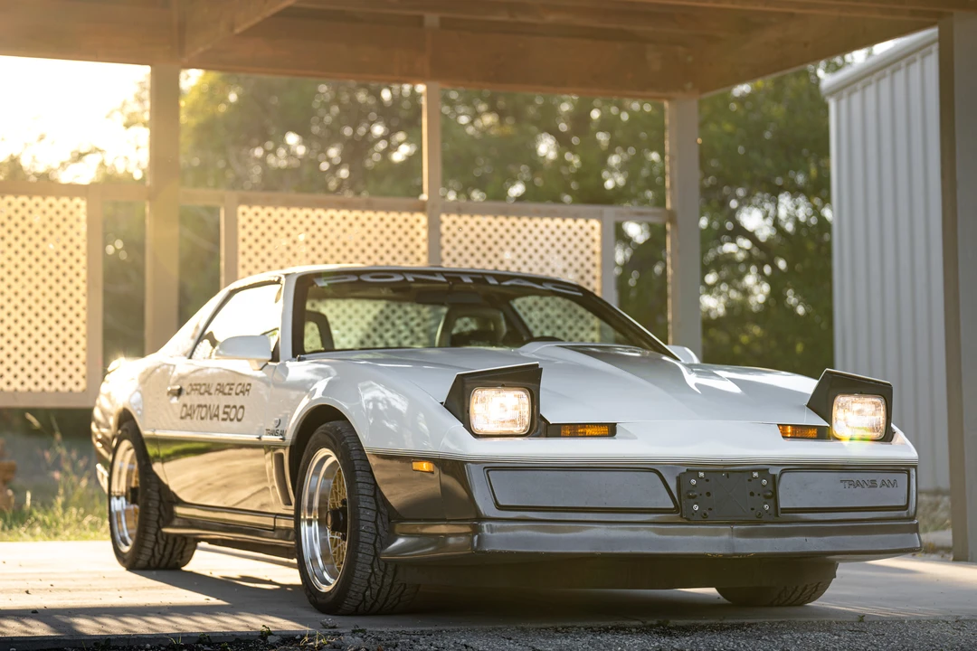 1983 Pontiac Firebird Trans Am 3rd Gen - Image 5 of 31