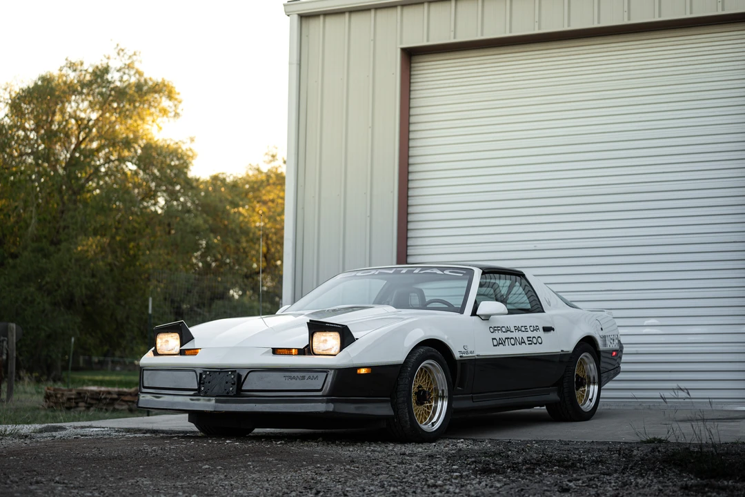 1983 Pontiac Firebird Trans Am 3rd Gen - Image 7 of 31