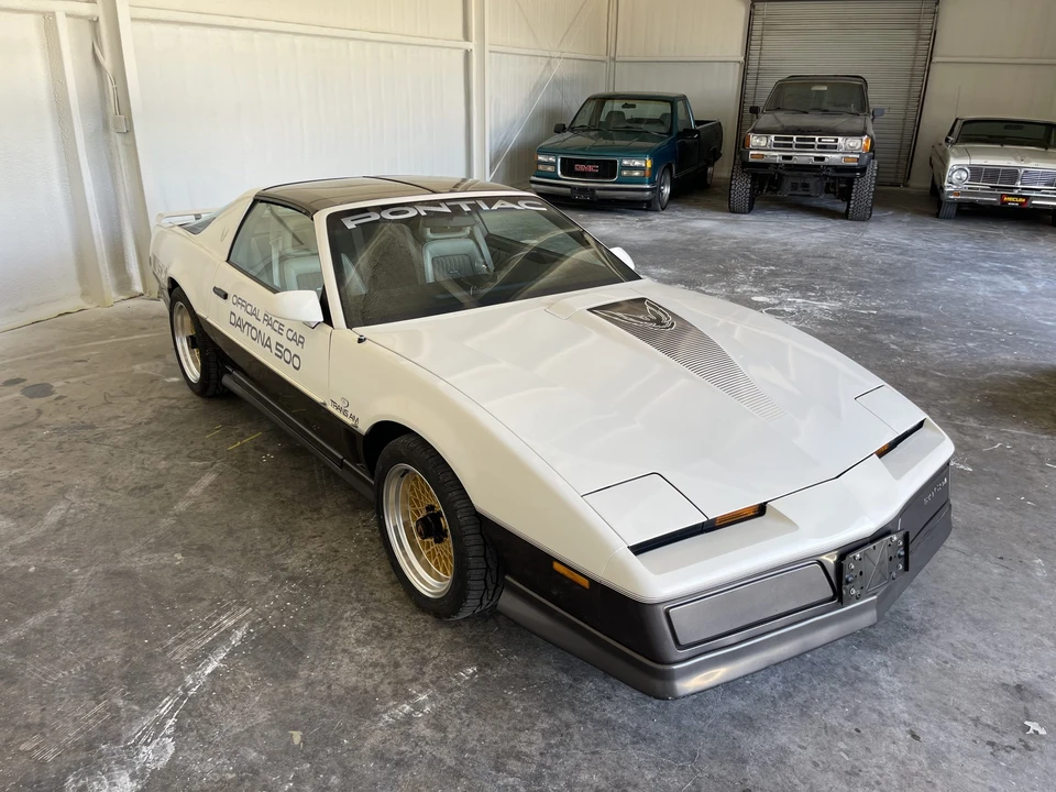1983 Pontiac Firebird Trans Am 3rd Gen - Image 30 of 31