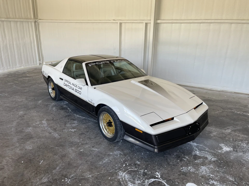 1983 Pontiac Firebird Trans Am 3rd Gen - Image 28 of 31