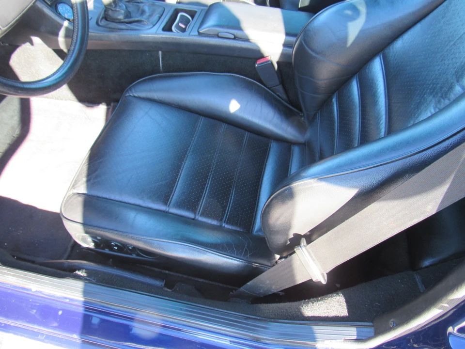 1987 Porsche 944 Turbo - Image 17 of 31