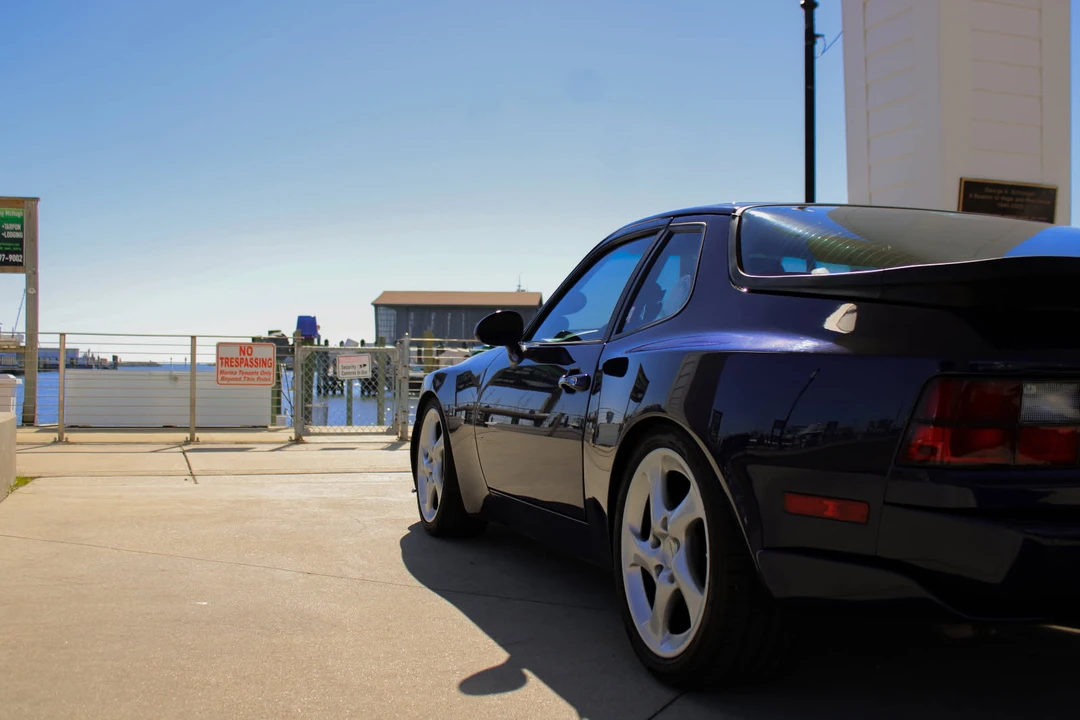 1987 Porsche 944 Turbo - Image 8 of 31