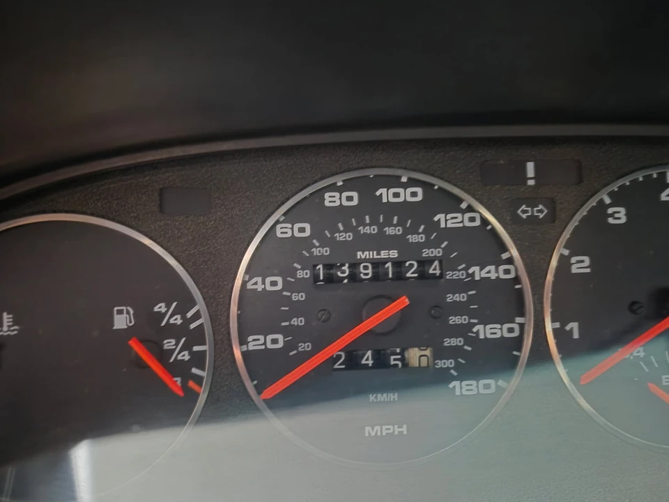 1987 Porsche 944 Turbo - Image 18 of 31