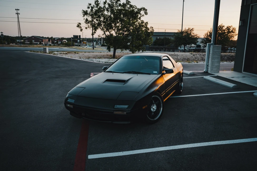 1990 Mazda RX-7 FC - Image 2 of 31