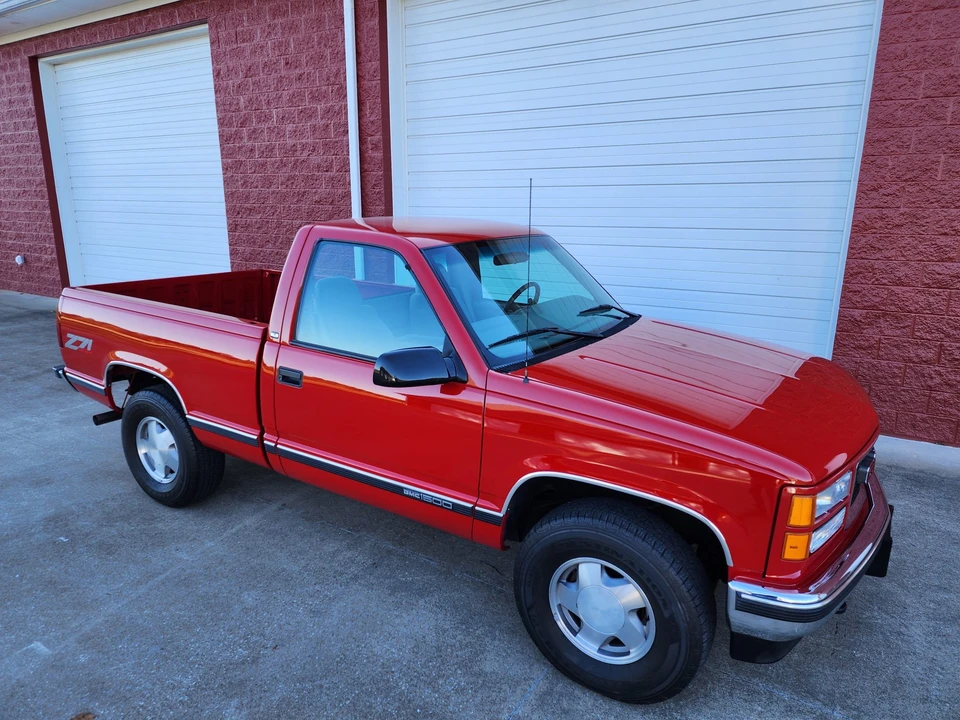 1997 GMC Sierra 1st Gen - Image 8 of 31