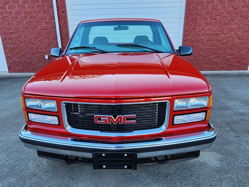 1997 GMC Sierra 1st Gen - Image 4 of 31