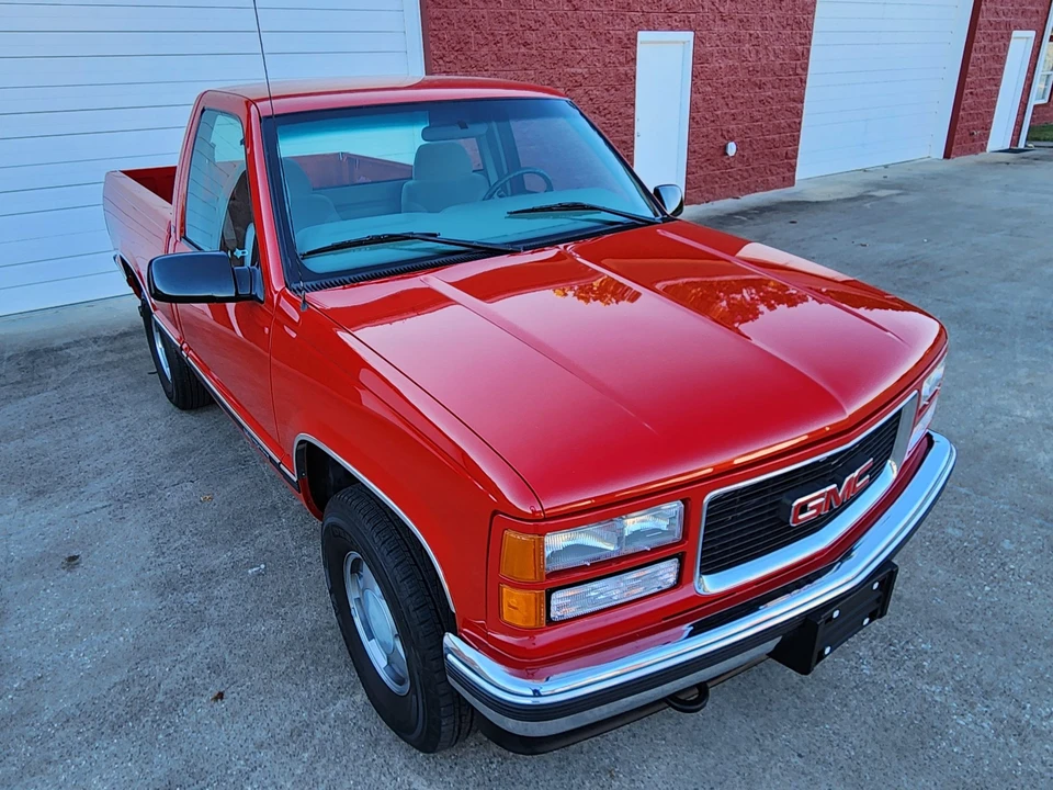 1997 GMC Sierra 1st Gen - Image 7 of 31