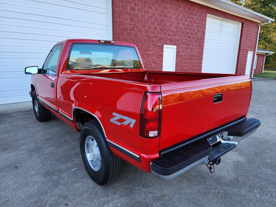 1997 GMC Sierra 1st Gen - Image 17 of 31