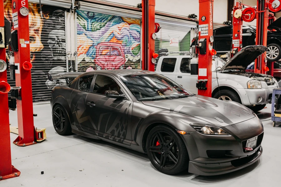 2004 Mazda RX-8 1st Gen - Image 15 of 31