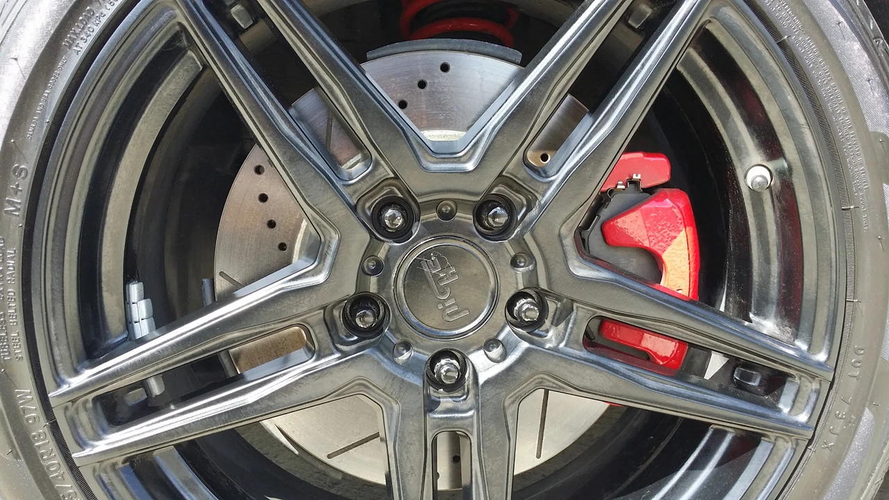 2004 Mazda RX-8 1st Gen - Image 26 of 31