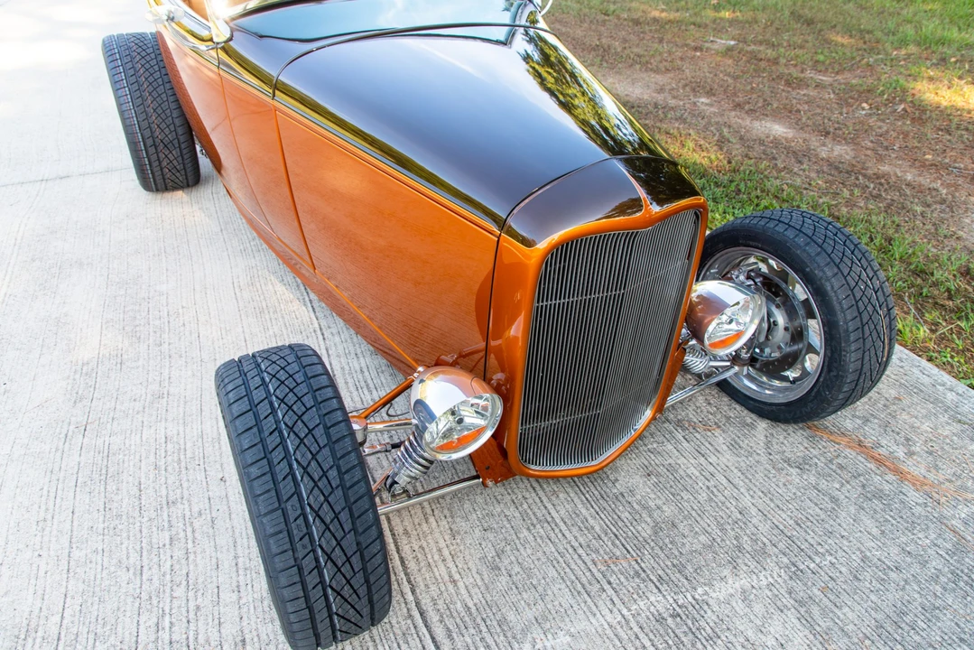 Ford Hot Rod - Image 11 of 31