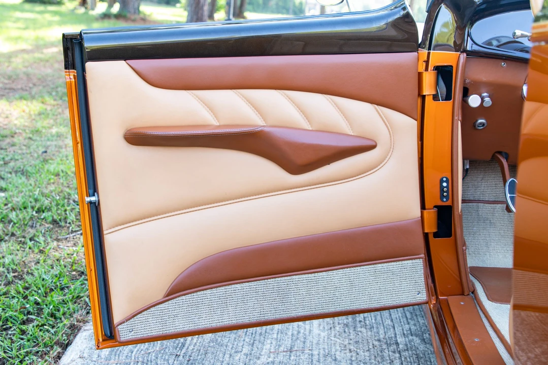Ford Hot Rod - Image 27 of 31