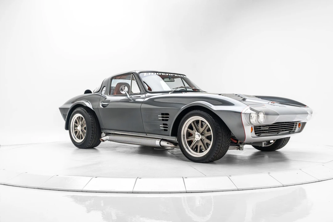 1963 Chevrolet Corvette C2 - Image 12 of 31