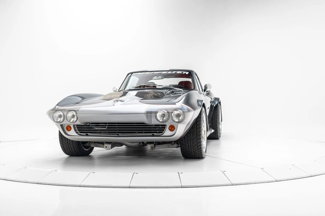 1963 Chevrolet Corvette C2 - Image 16 of 31