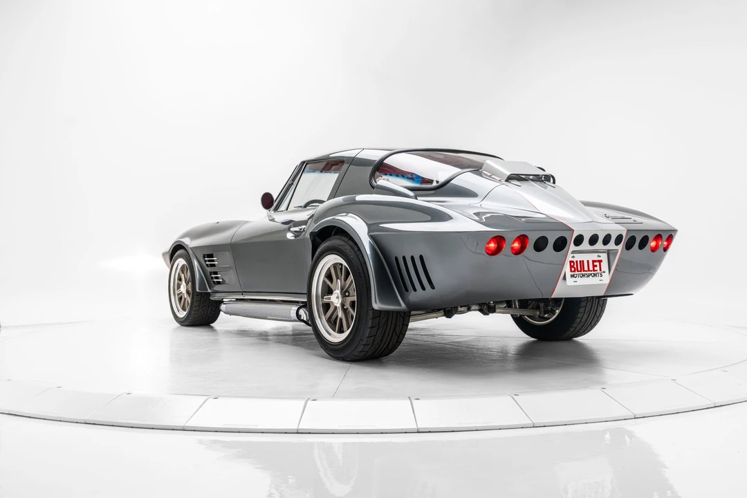 1963 Chevrolet Corvette C2 - Image 19 of 31
