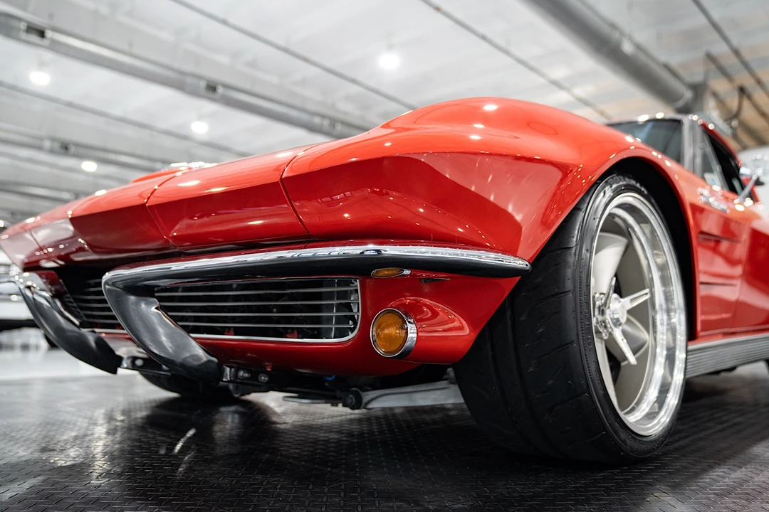 1963 Chevrolet Corvette C2 - Image 20 of 31