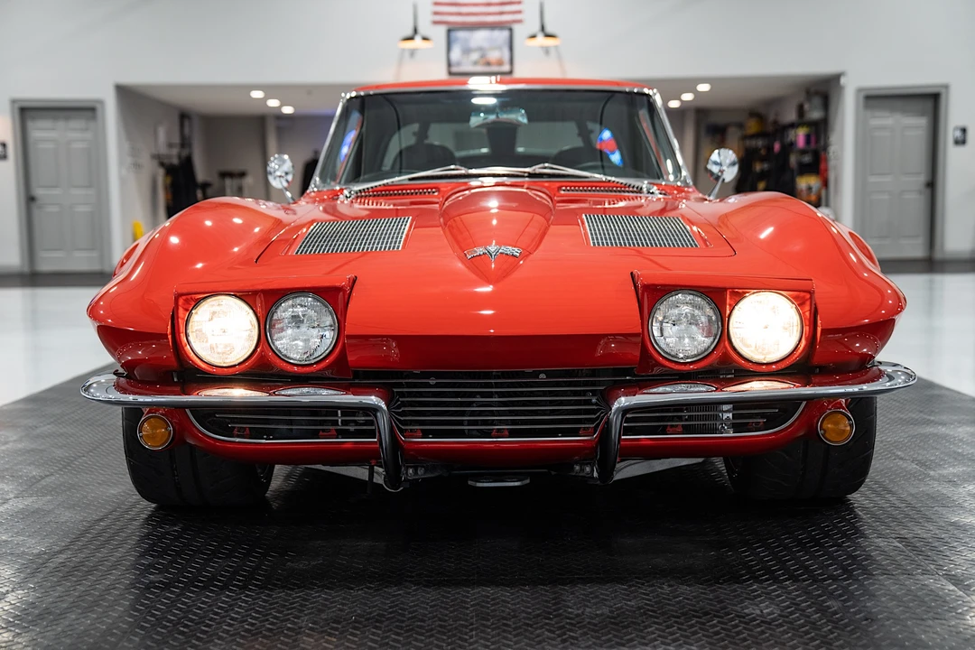 1963 Chevrolet Corvette C2 - Image 22 of 31