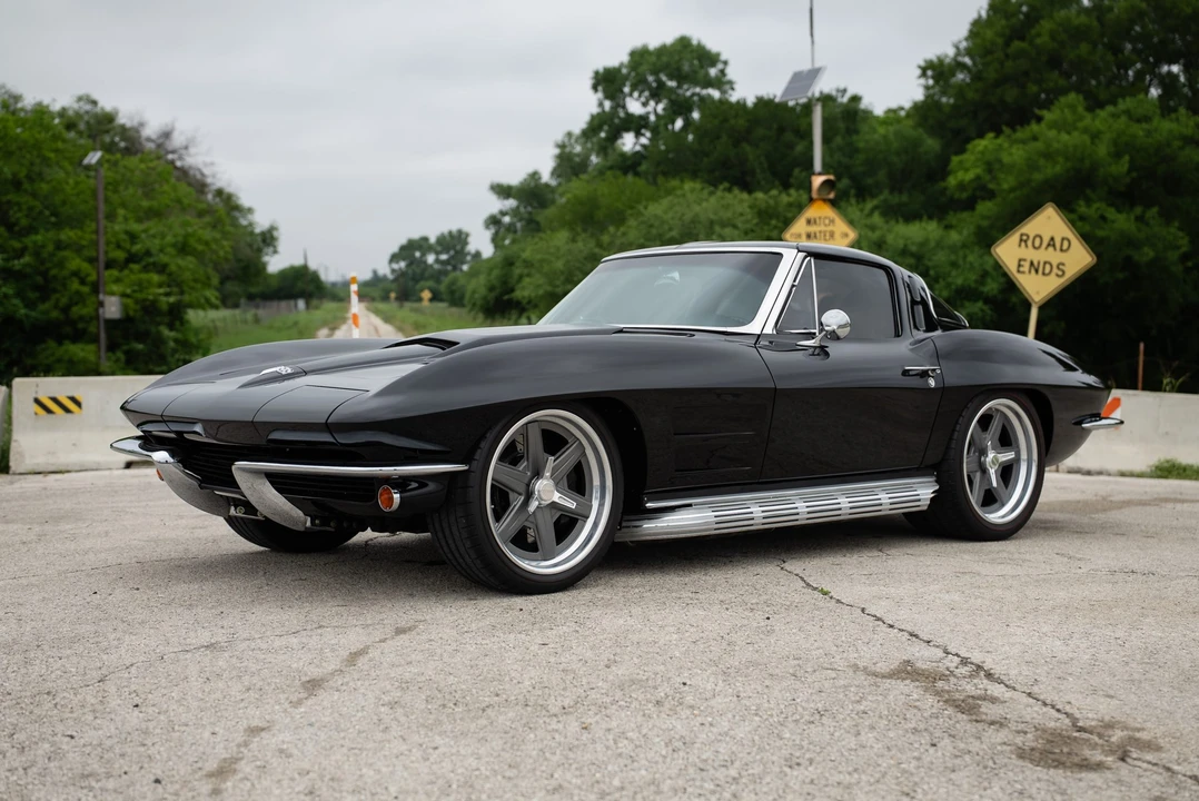 1963 Chevrolet Corvette C2 - Image 18 of 31