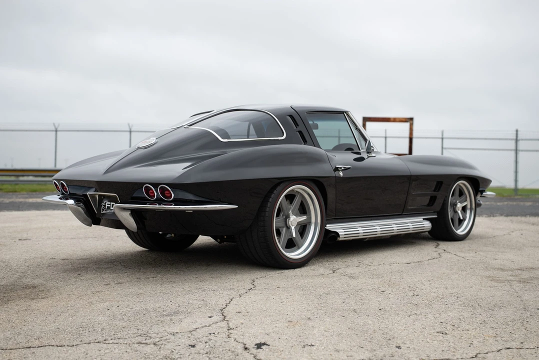 1963 Chevrolet Corvette C2 - Image 10 of 31