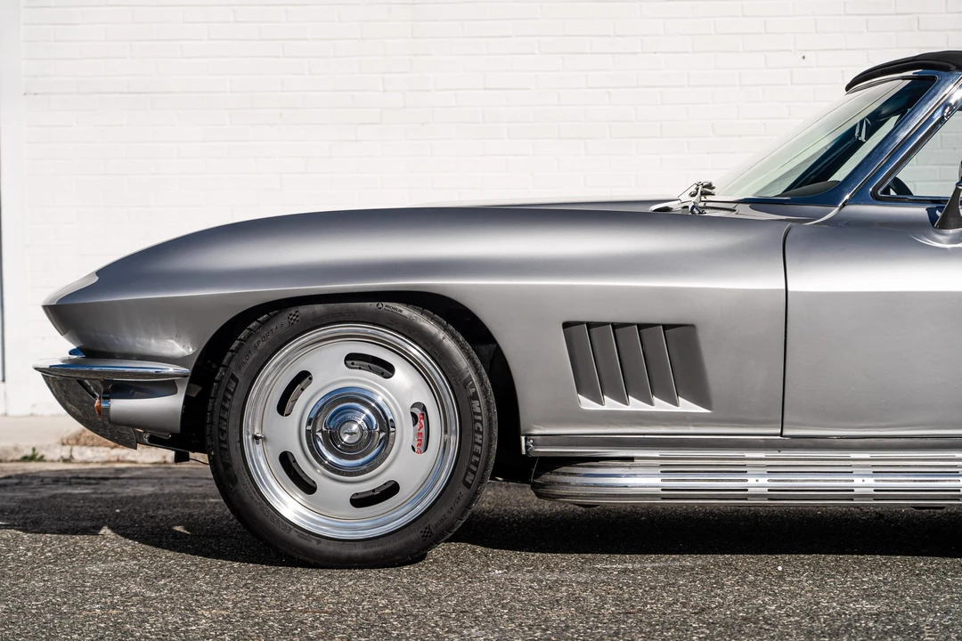 1964 Chevrolet Corvette C2 - Image 27 of 31