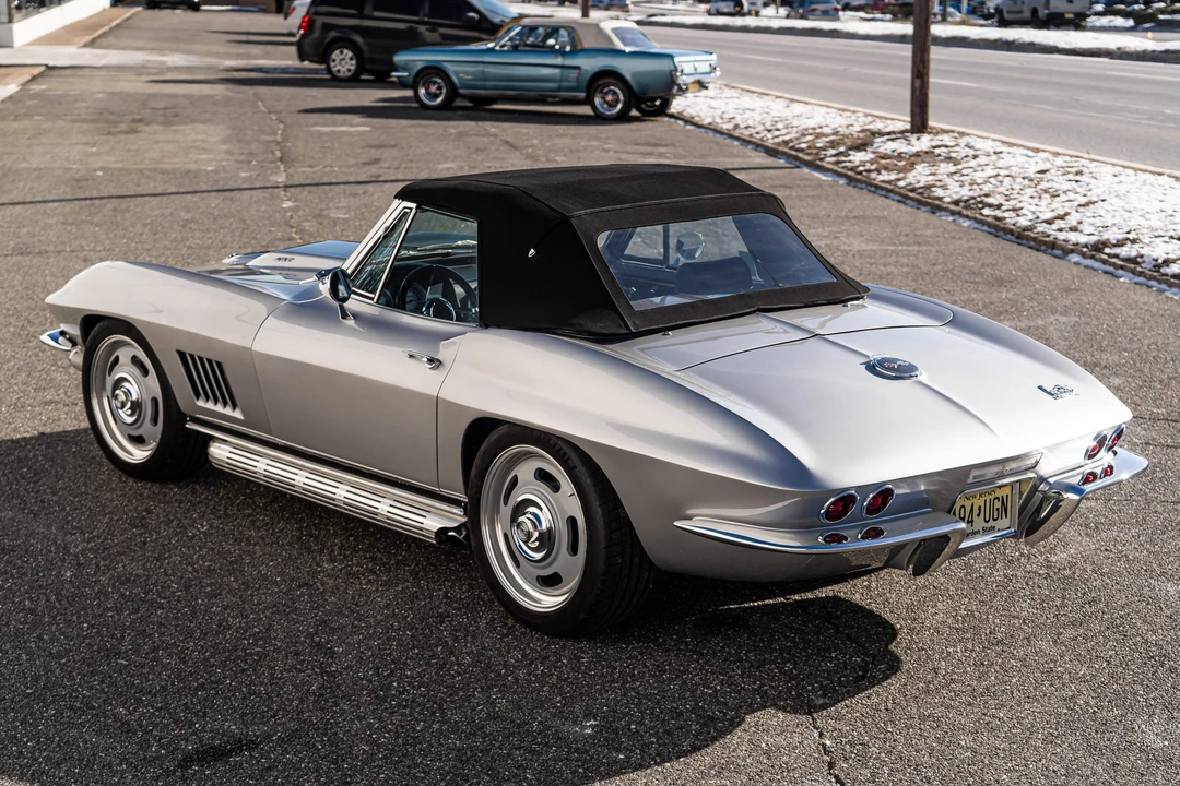 1964 Chevrolet Corvette C2 - Image 23 of 31