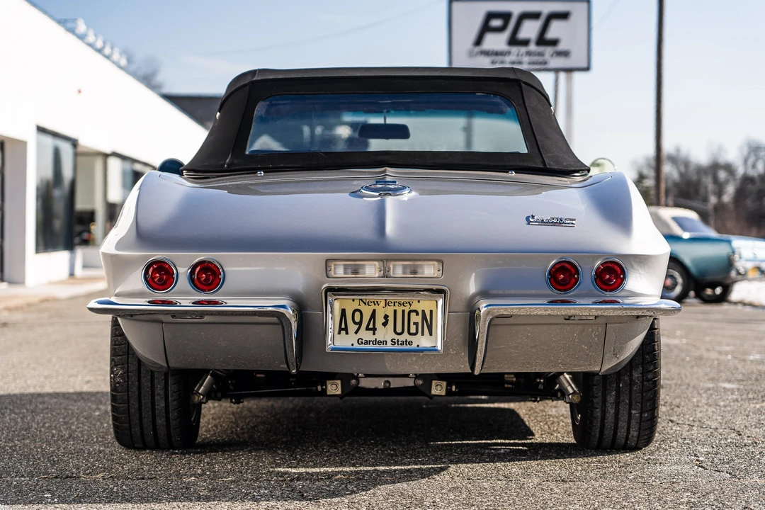 1964 Chevrolet Corvette C2 - Image 21 of 31