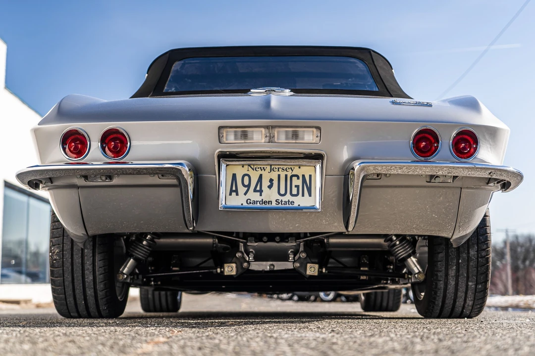 1964 Chevrolet Corvette C2 - Image 20 of 31