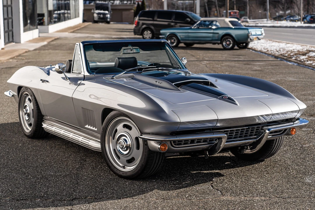 1964 Chevrolet Corvette C2 - Image 2 of 31