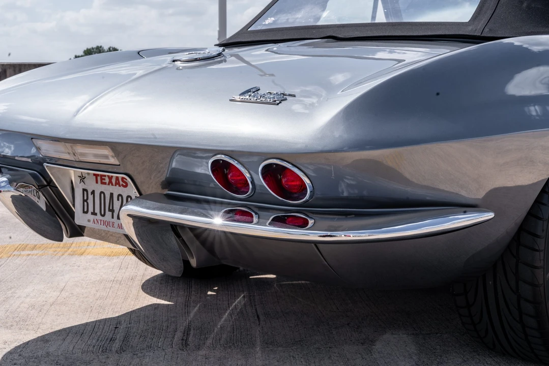 1964 Chevrolet Corvette C2 - Image 31 of 31