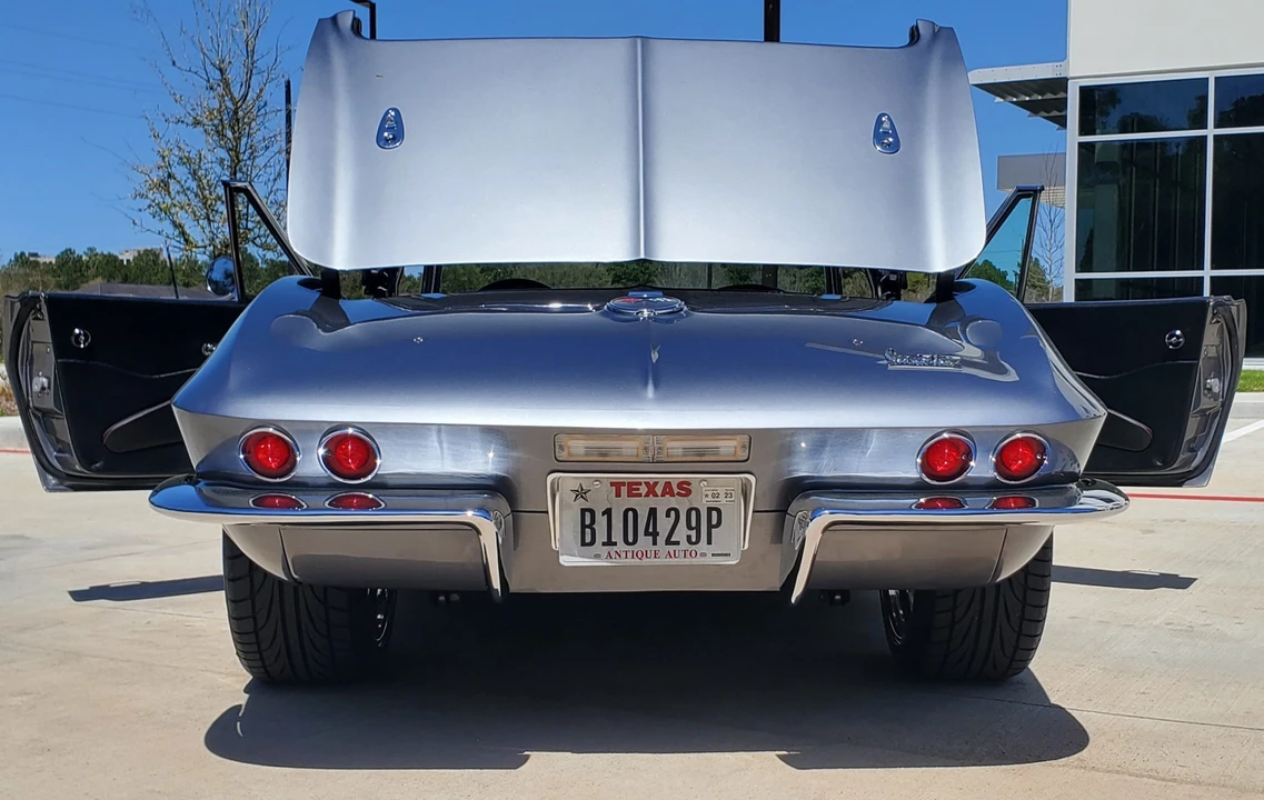 1964 Chevrolet Corvette C2 - Image 19 of 31