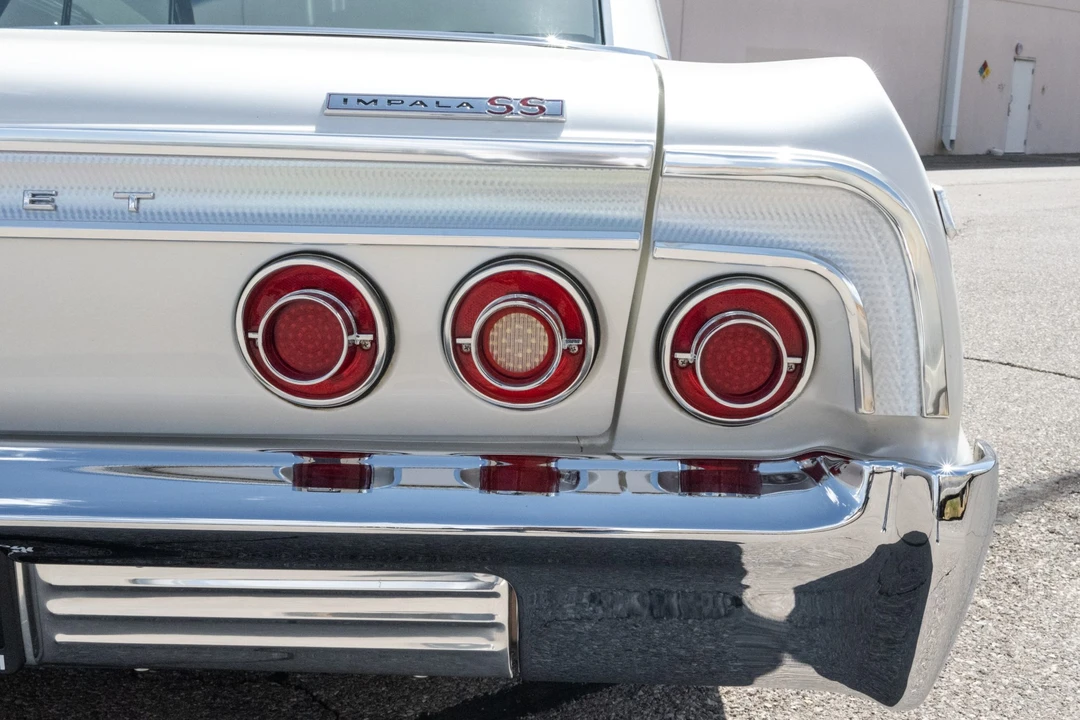 1964 Chevrolet Impala SS 3rd Gen - Image 24 of 31