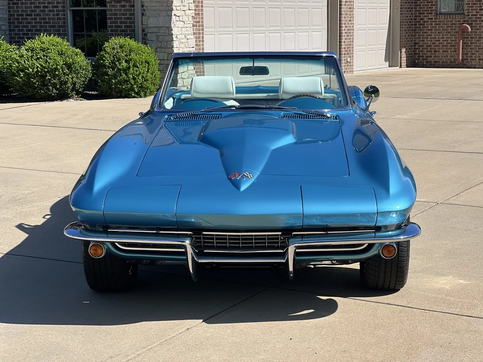 1965 Chevrolet Corvette C2 - Image 6 of 31