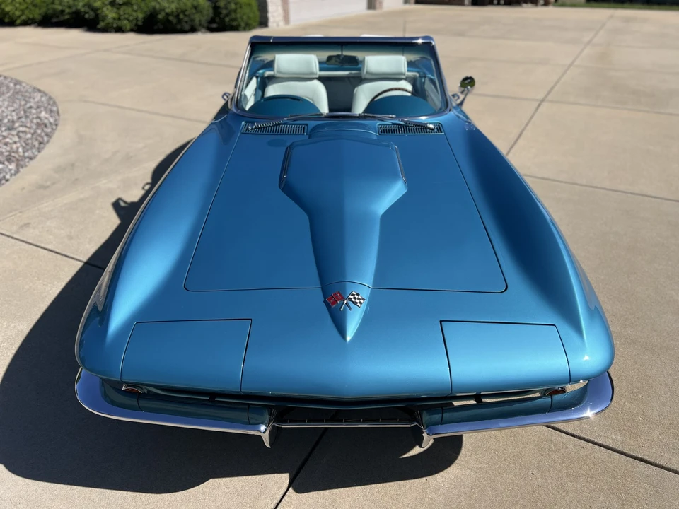 1965 Chevrolet Corvette C2 - Image 5 of 31