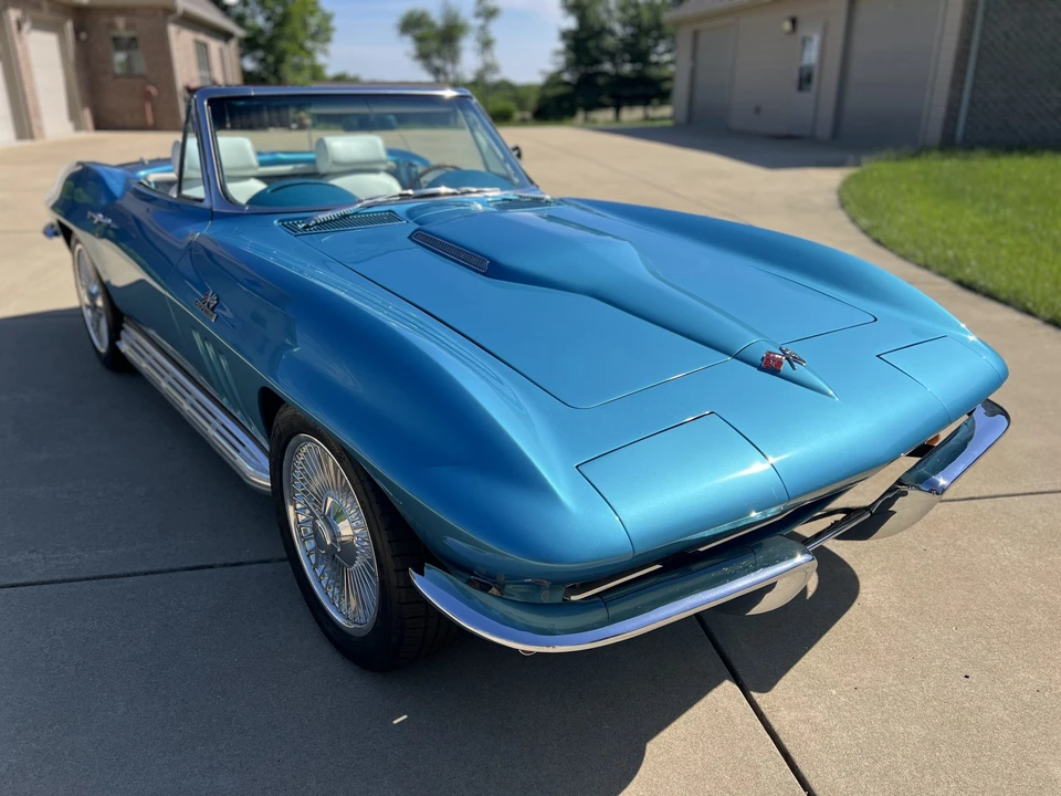 1965 Chevrolet Corvette C2 - Image 8 of 31