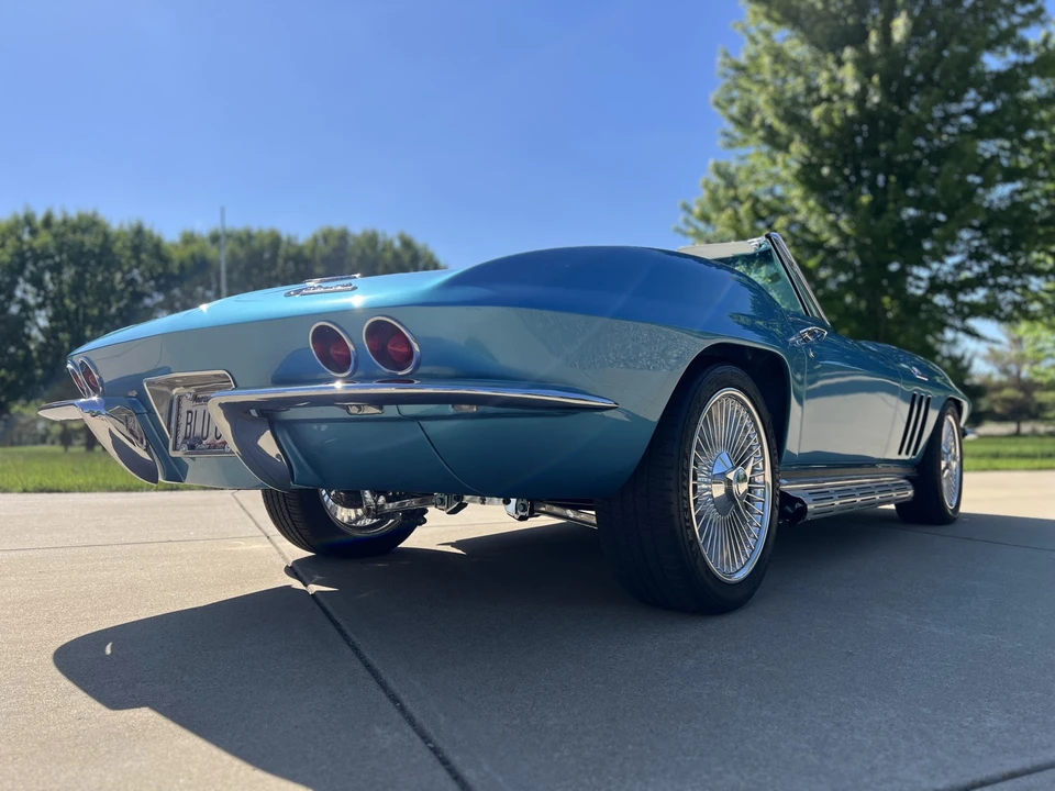 1965 Chevrolet Corvette C2 - Image 16 of 31