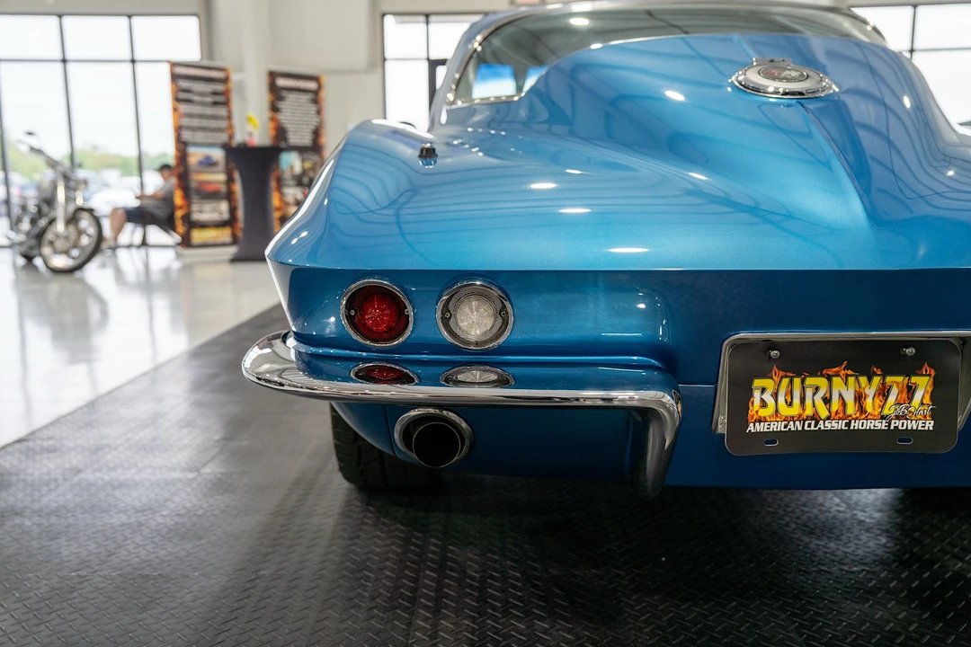 1966 Chevrolet Corvette C2 - Image 26 of 31