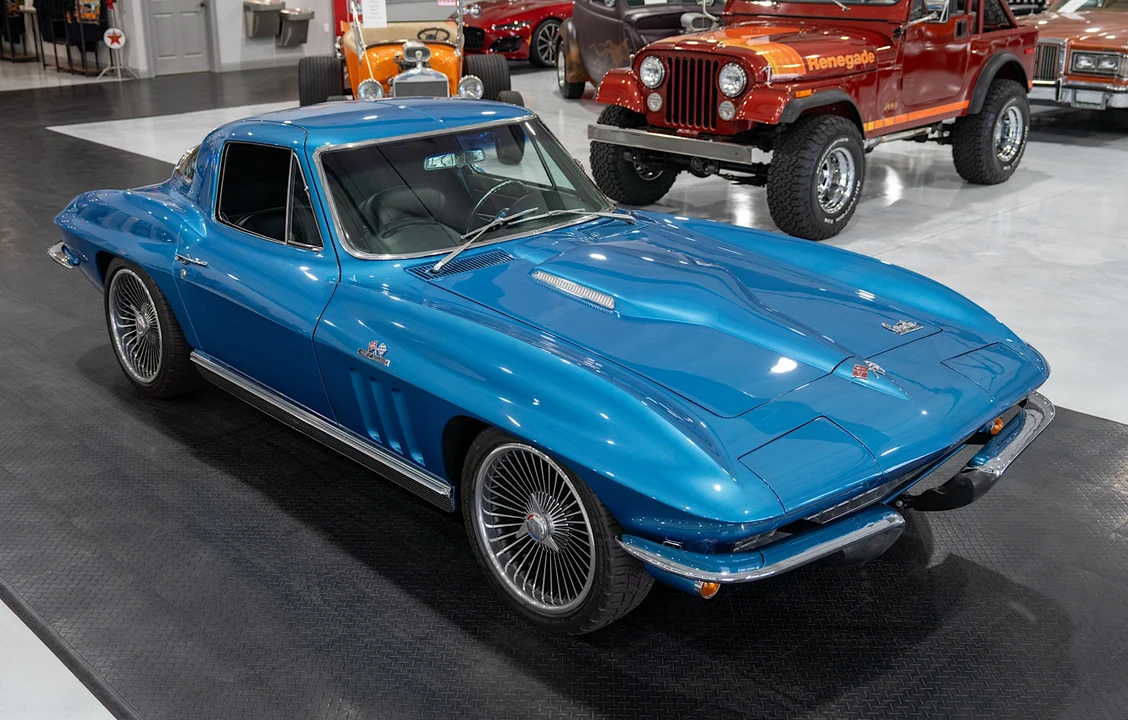 1966 Chevrolet Corvette C2 - Image 16 of 31