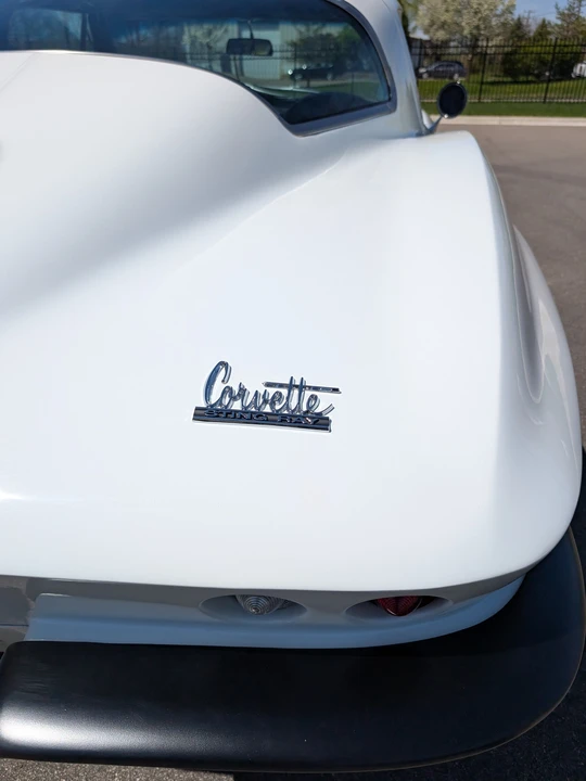 1966 Chevrolet Corvette C2 - Image 23 of 31