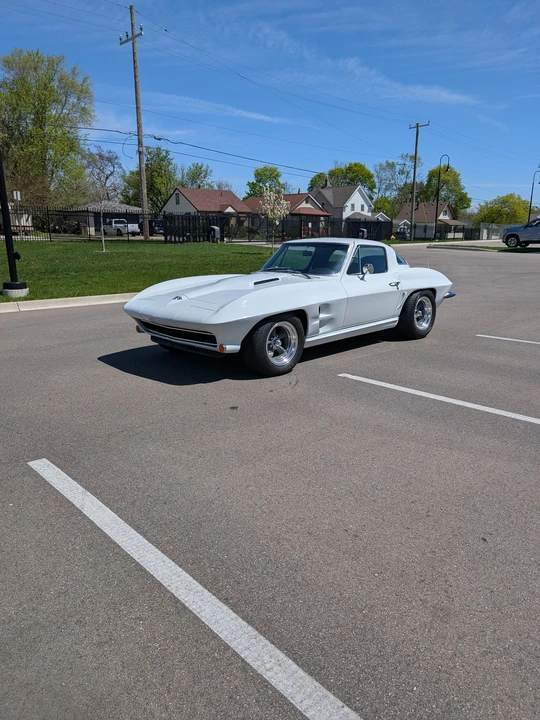 1966 Chevrolet Corvette C2 - Image 11 of 31