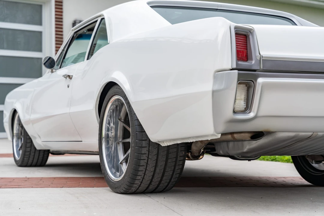 1967 Oldsmobile Cutlass Supreme - Image 19 of 31