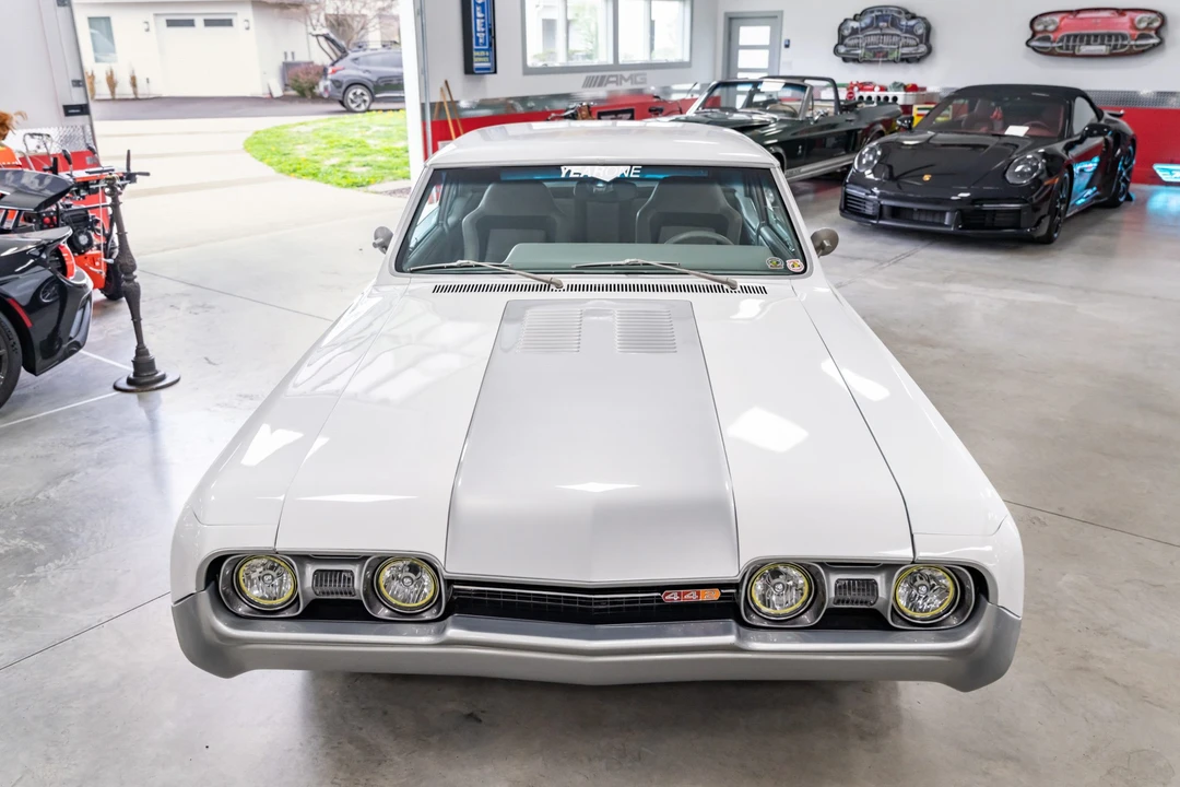 1967 Oldsmobile Cutlass Supreme - Image 11 of 31