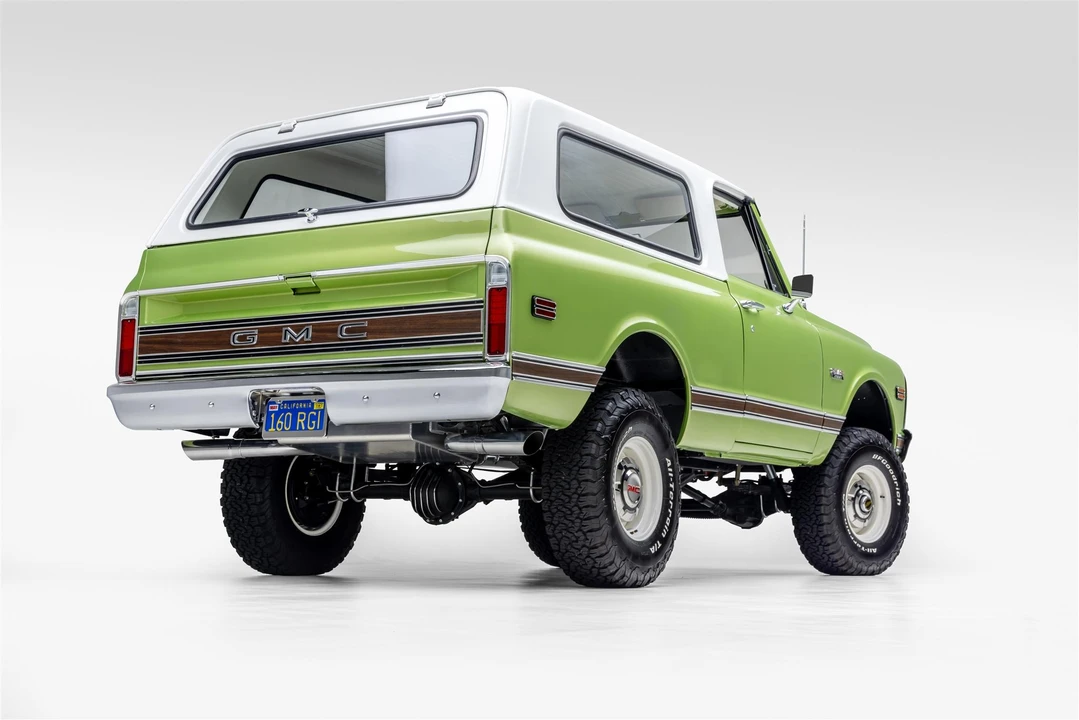 1972 GMC Jimmy 1st Gen - Image 14 of 31